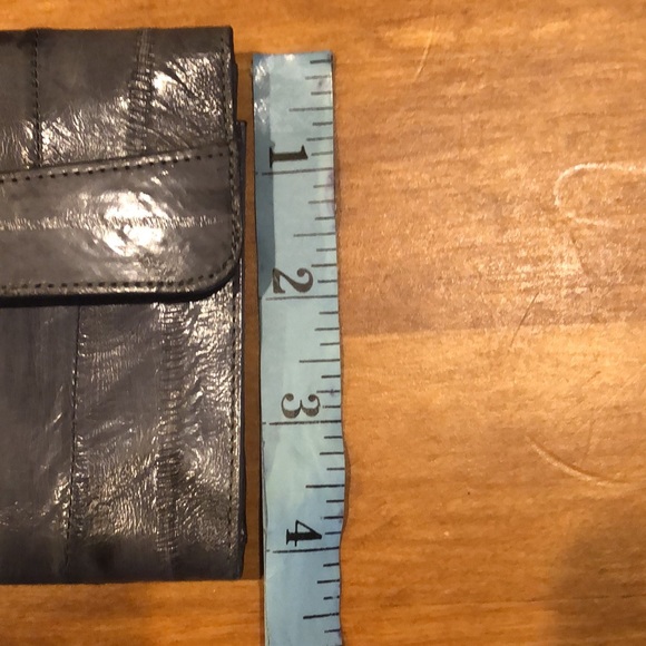EEL SKIN WALLET Gray Card Slots Pen Holder Vintage Classic Magnet Closure EUC - Picture 11 of 11